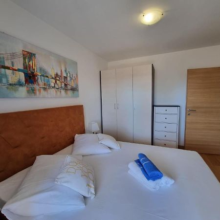 Apartman Marija Biograd Na Moru Zewnętrze zdjęcie
