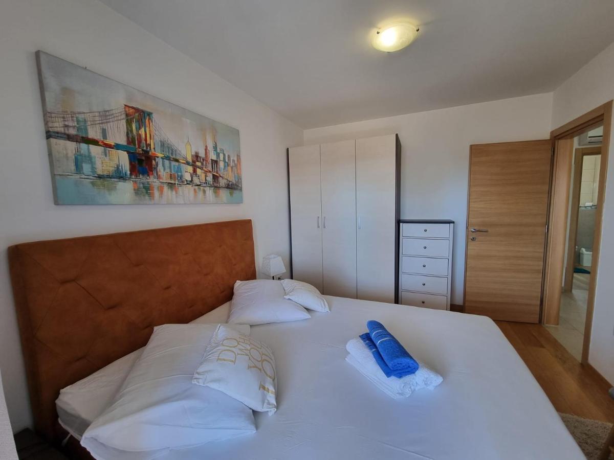 Apartman Marija Biograd Na Moru Zewnętrze zdjęcie
